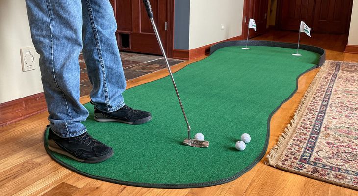 Big Moss Augusta V2 Putting Green & Chipping Mat - Best Indoor Putting Green - Golf Ball Monkey