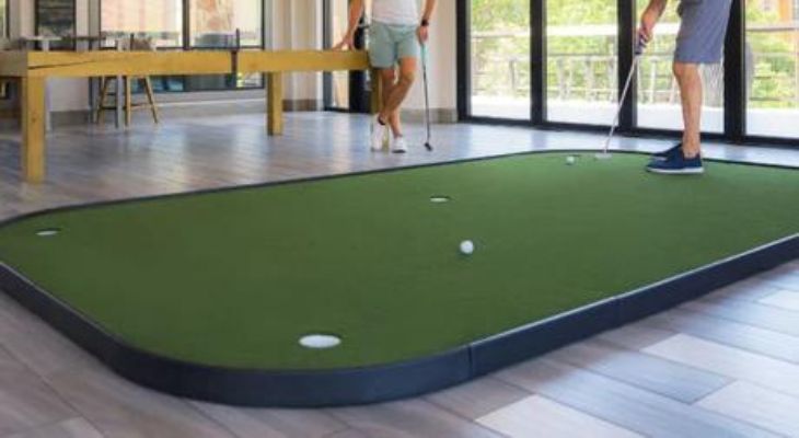 SIGPRO Executive Putting Green - Best Indoor Putting Green - Golf Ball Monkey