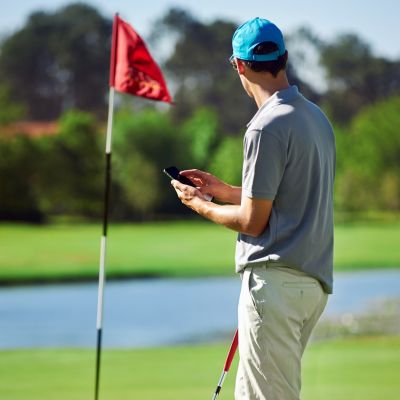best golf GPS devices - 1